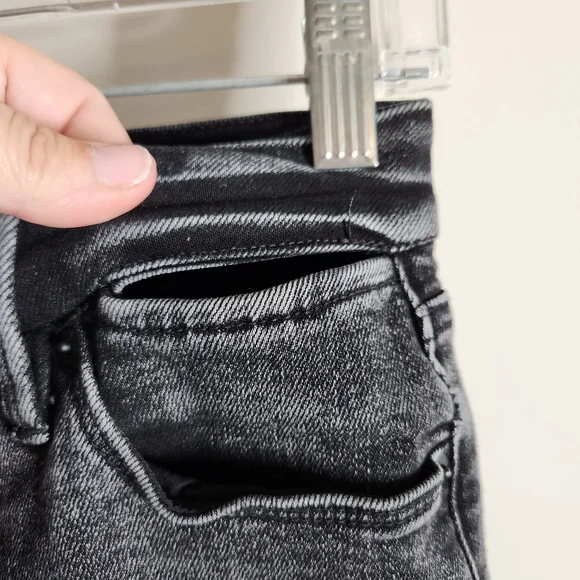 Good American Jeans womens 2/26 Black Good Waist Slit waistband skinny jeans - Picture 6 of 10